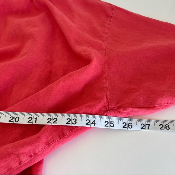 Young, Fabulous and Broke Linen Blend Tourist Top - Picture 10 of 12